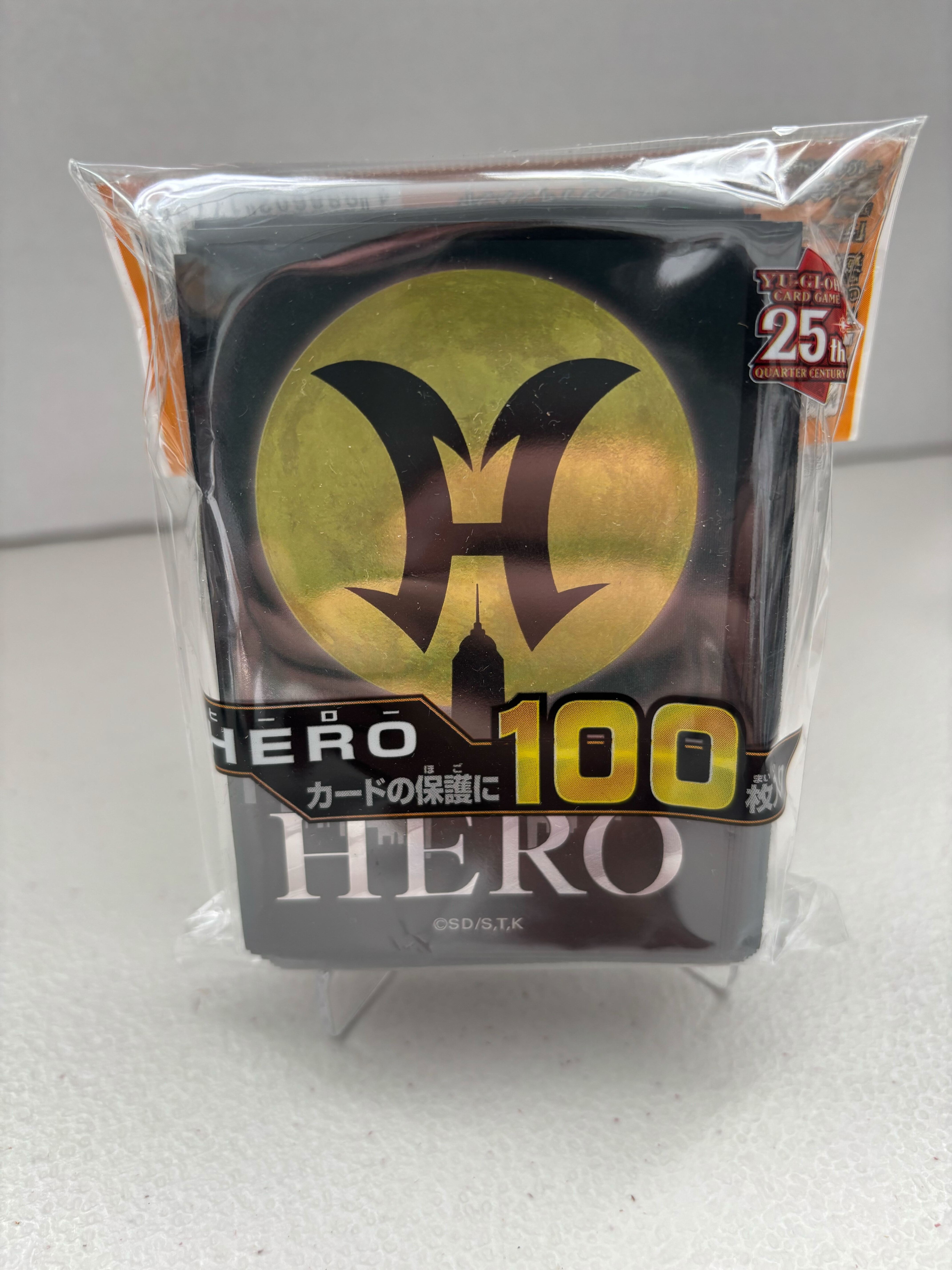 Yugioh OCG Hero Signal Sleeves 100 Count Yugioh OCG Hero Signal Sleeves 100 Count