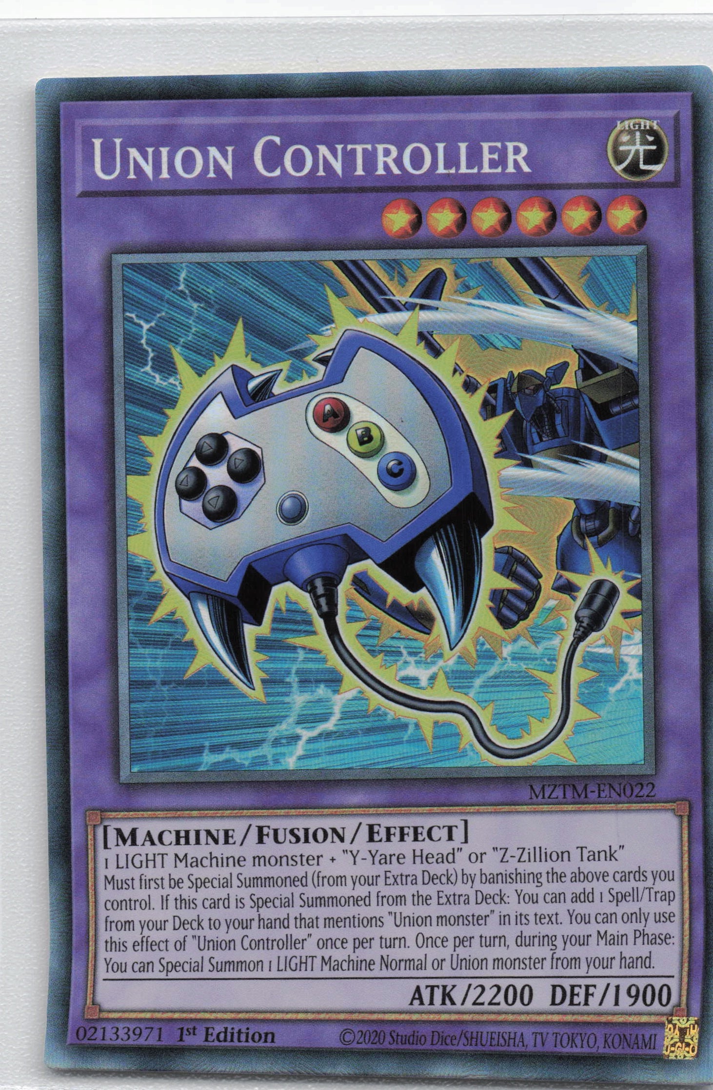 MZTM-EN022 - Union Controller - Collector's Rare - Effect Fusion Monster - Maze Of The Master