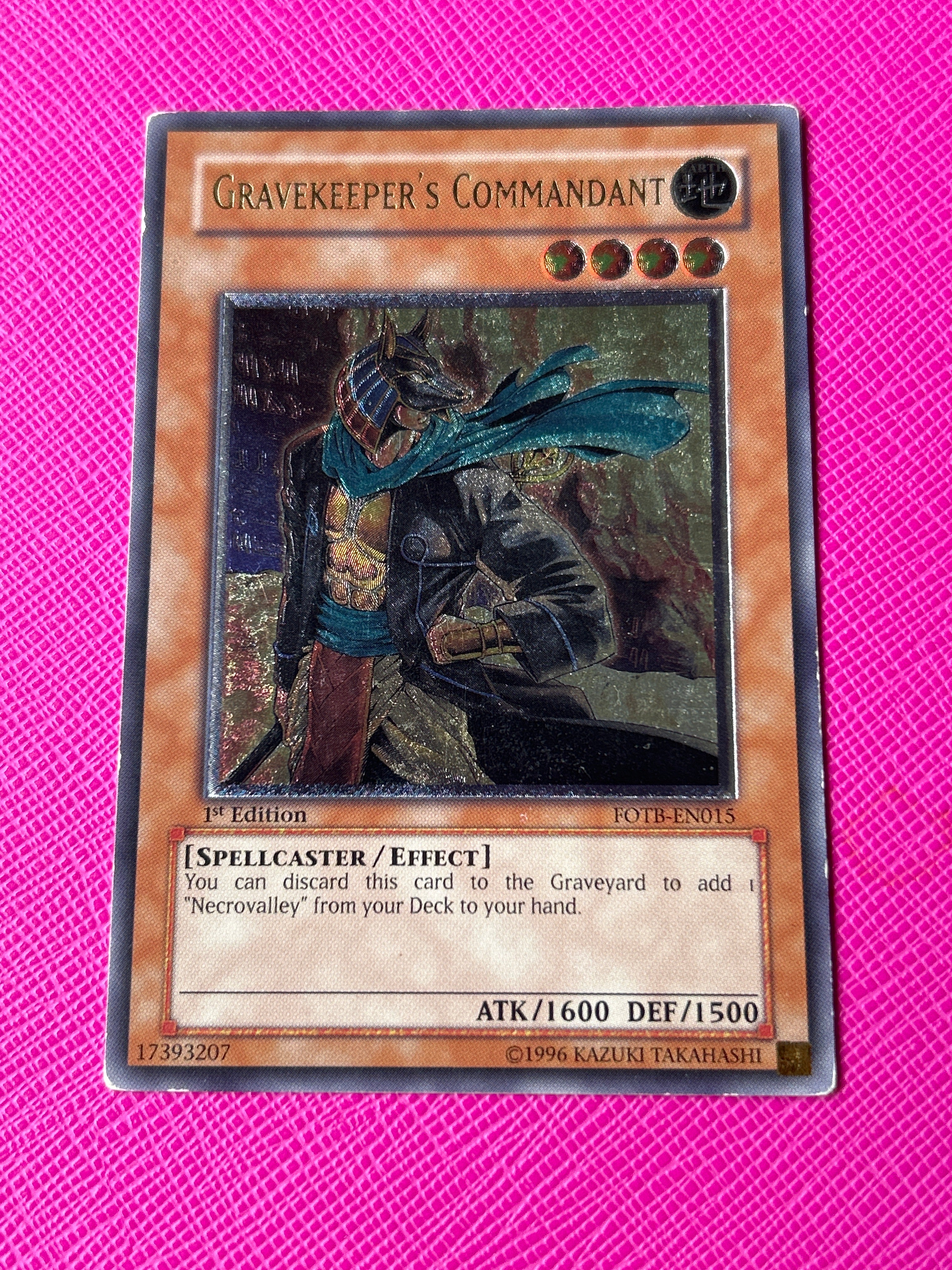 FOTB-EN015 - Gravekeeper's Commandant - Ultimate Rare - Force of the Breaker - 1st Edition - LP