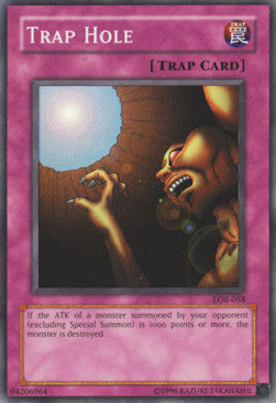 Trap Hole (V.2 - Super Rare)