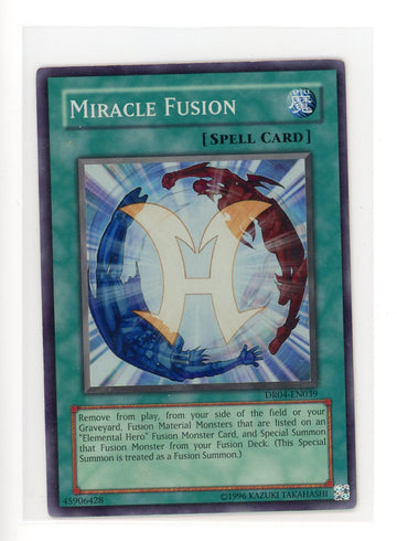 DR04-EN039 - Miracle Fusion - Super Rare - Dark Revelation Volume 4 - MP