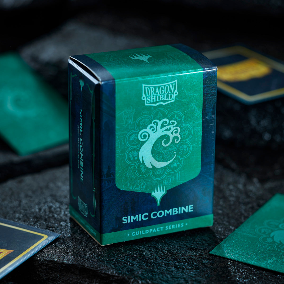 Dragon Shield Guildpact Series Simic Combine Matte Dual Art Sleeves box